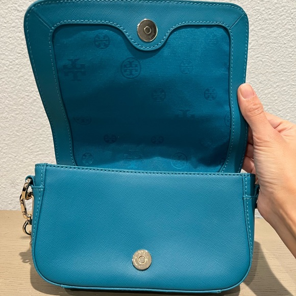 Tory Burch Robinson Chain Mini Crossbody Electric Eel - Picture 3 of 7